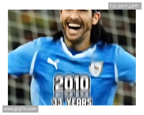 乌拉圭足球队当家球星领衔世界杯征程 展现实力与决心 乌拉圭足球队当家球星领衔世界杯征程 展现实力与决心