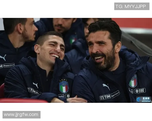 自律与刻苦并肩成长的足球天才从基层到顶级舞台的奋斗历程 自律与刻苦并肩成长的足球天才从基层到顶级舞台的奋斗历程