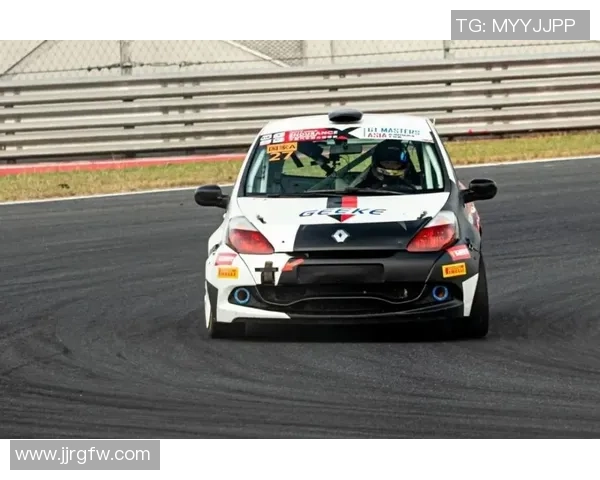 2025年全球足球球星最新排名前十揭晓 谁是当今足坛最强人物